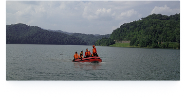 Boating experience near Pench Dam and Totladoh Reservoir